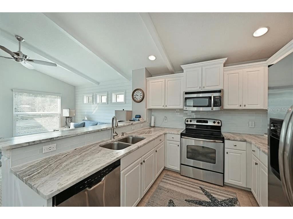 4815 Woodbrook Drive Sarasota FL 34243 TB8495667 image8