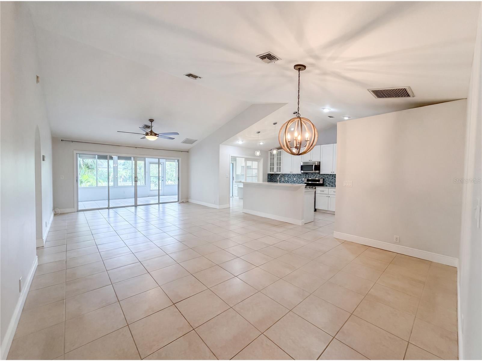4816 61st Avenue Terrace W Bradenton FL 34210 O6412728 image3