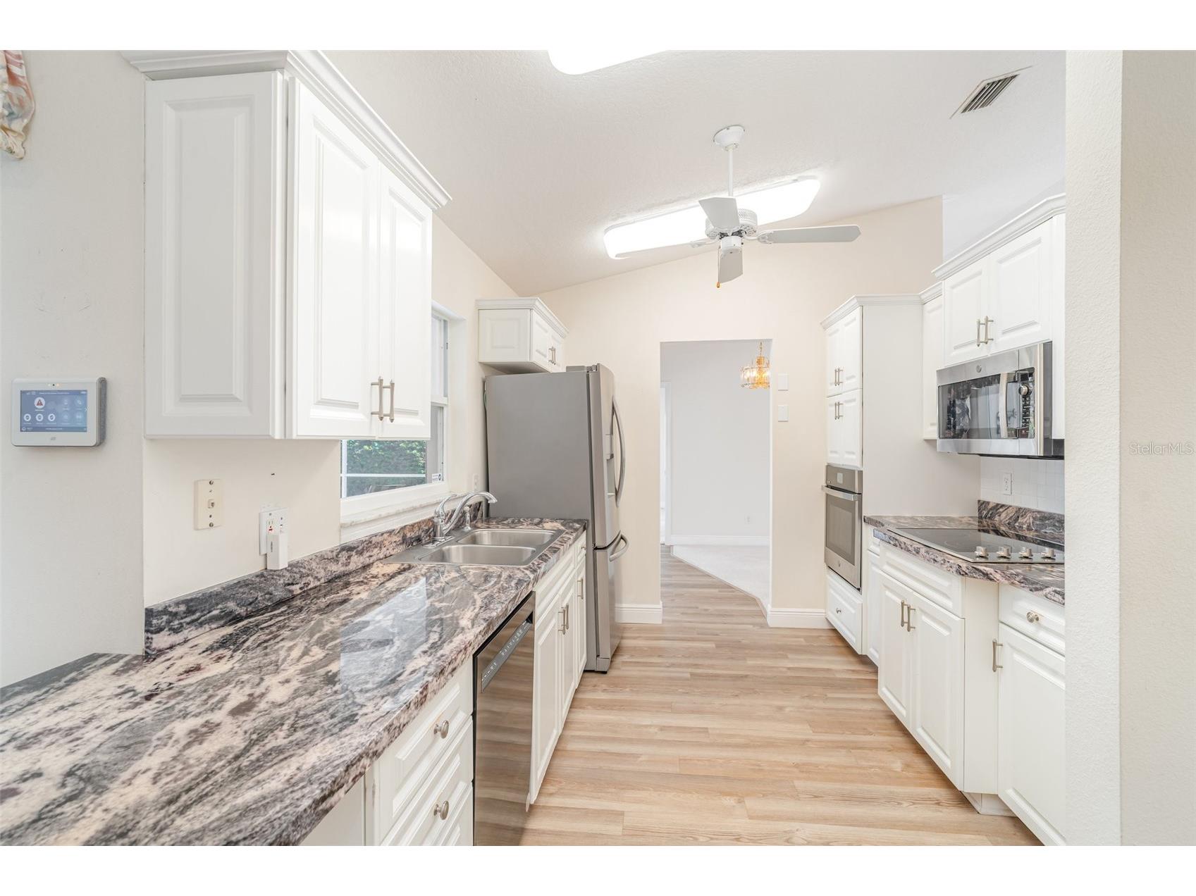 4817 61st Avenue Drive W #10B Bradenton FL 34210 A4665913 image5