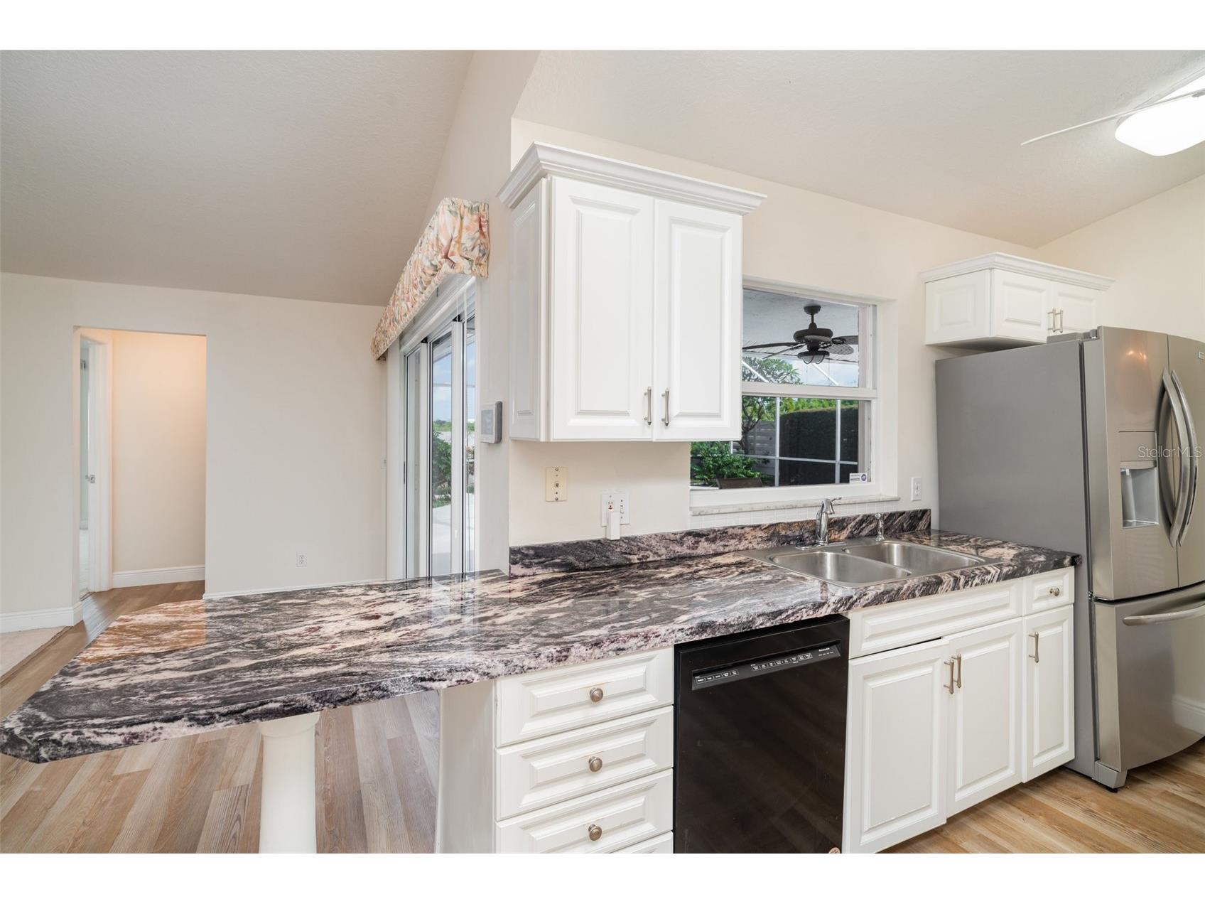 4817 61st Avenue Drive W #10B Bradenton FL 34210 A4665913 image6