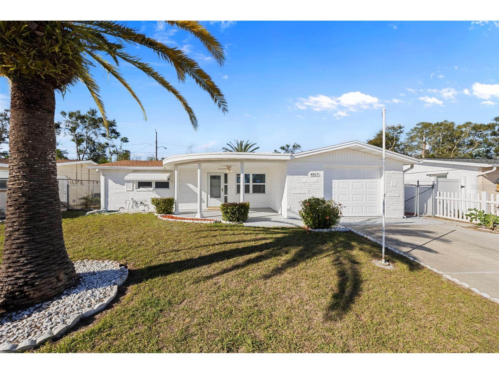 4817 Calais Drive Holiday FL 34690 TB8465934 image1