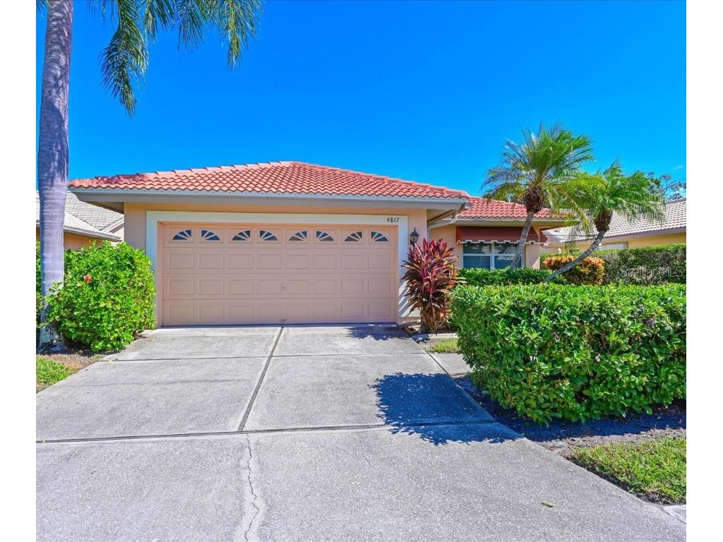 4817 Montrose Drive Bradenton FL 34210 A4669233 image2