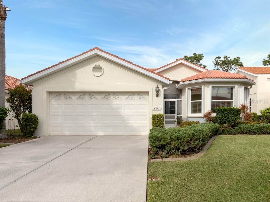 4817 Orange Tree Place Venice FL 34293 N6129892 image1