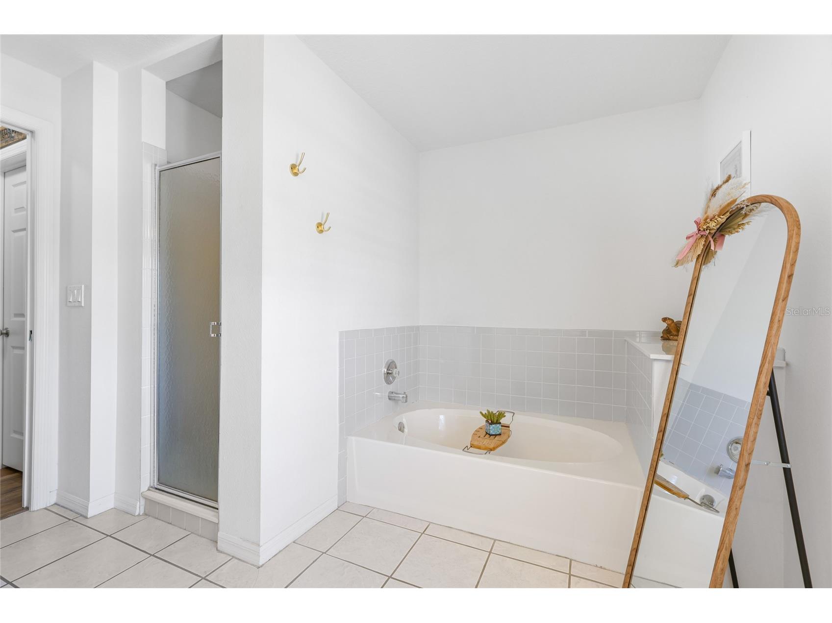 4817 Post Pointe Drive Sarasota FL 34233 A4694170 image17