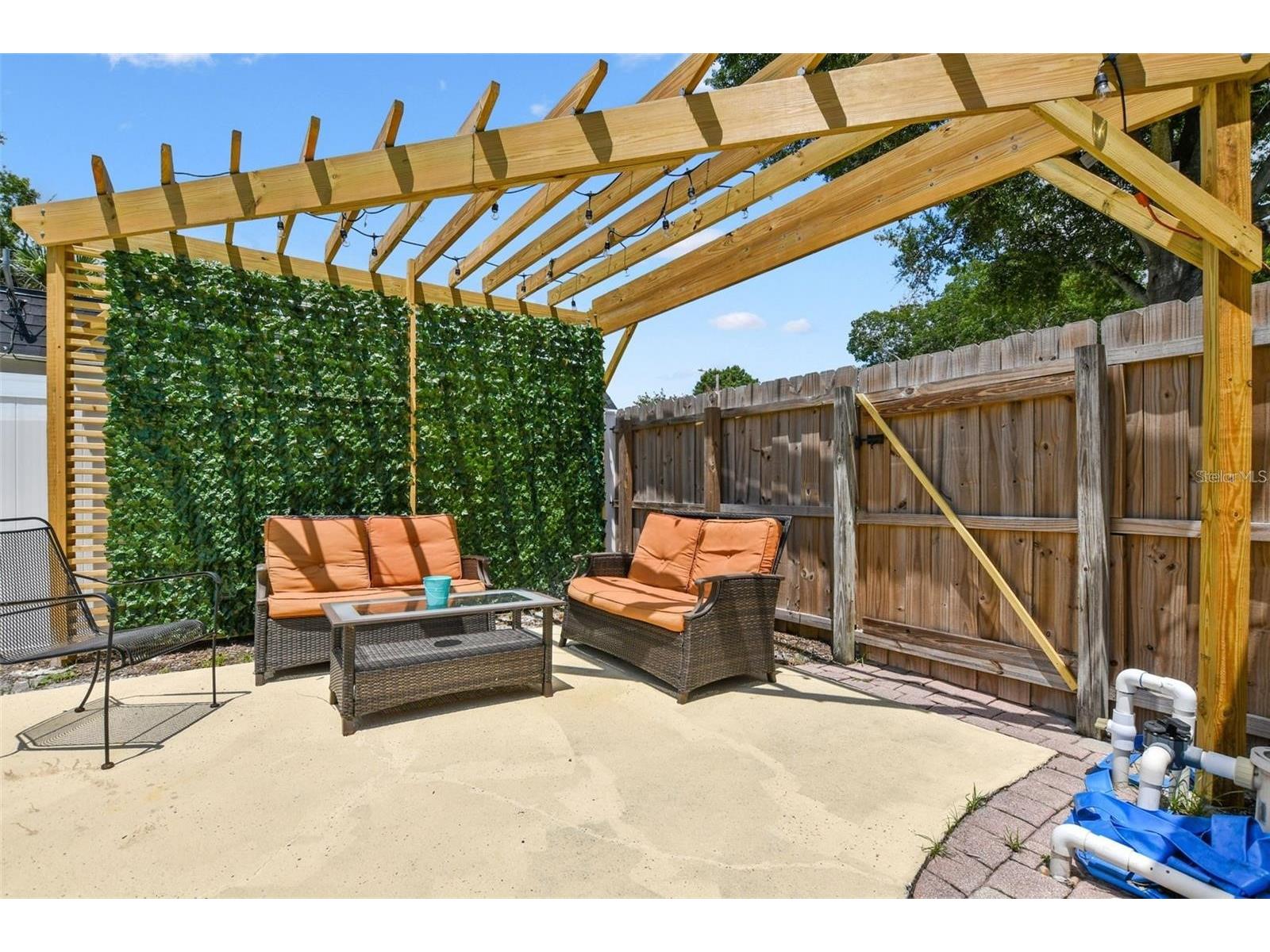 4818 Holiday Drive Tampa FL 33615 TB8503719 image3