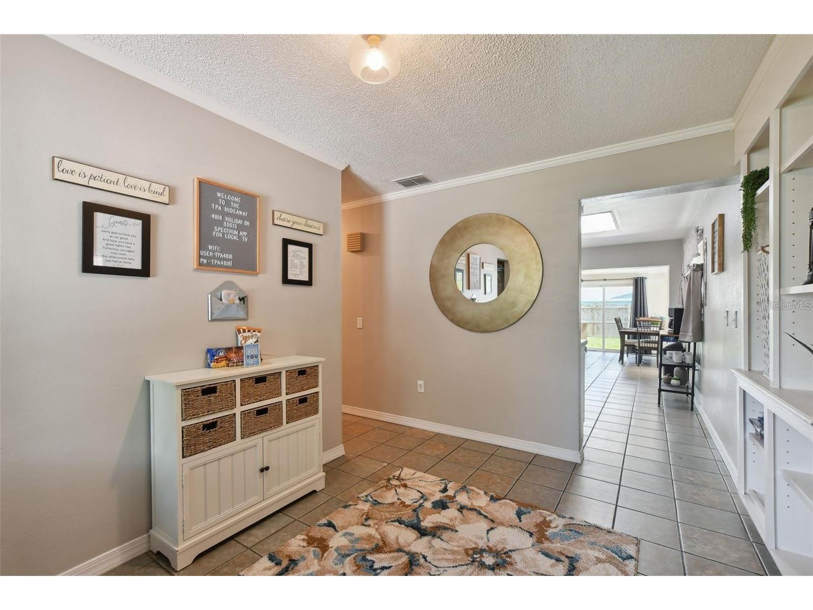 4818 Holiday Drive Tampa FL 33615 TB8503719 image5