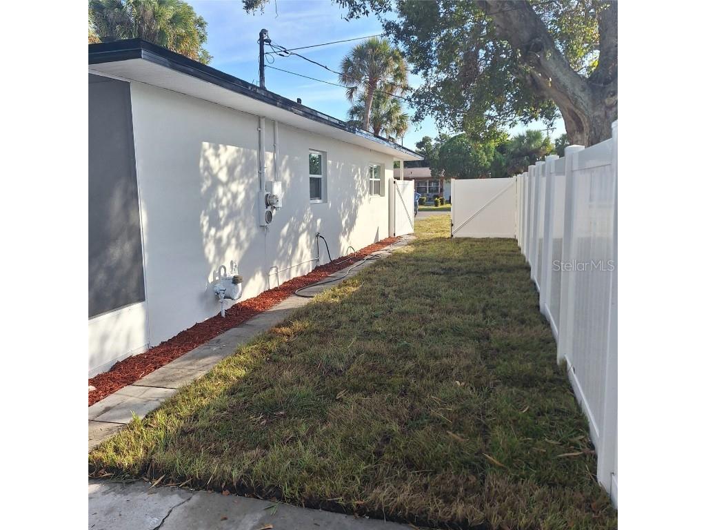 4819 21st Avenue S Saint Petersburg FL 33711 TB8450932 image39