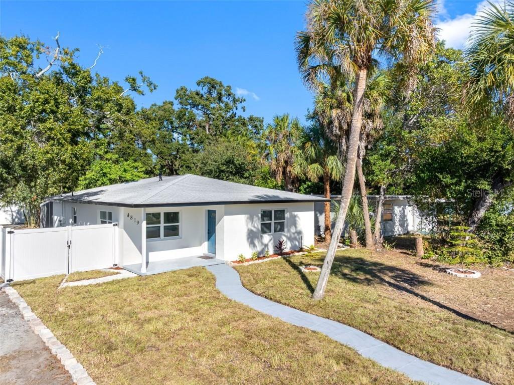 4819 21st Avenue S Saint Petersburg FL 33711 TB8450932 image4
