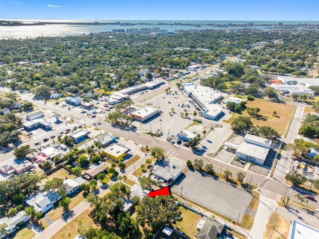 4819 21st Avenue S Saint Petersburg FL 33711 TB8450932 image46