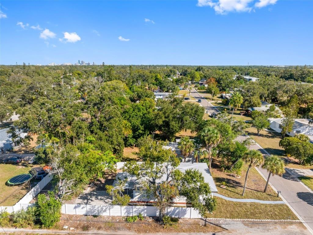 4819 21st Avenue S Saint Petersburg FL 33711 TB8450932 image63