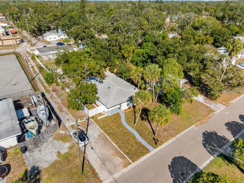 4819 21st Avenue S Saint Petersburg FL 33711 TB8450932 image64