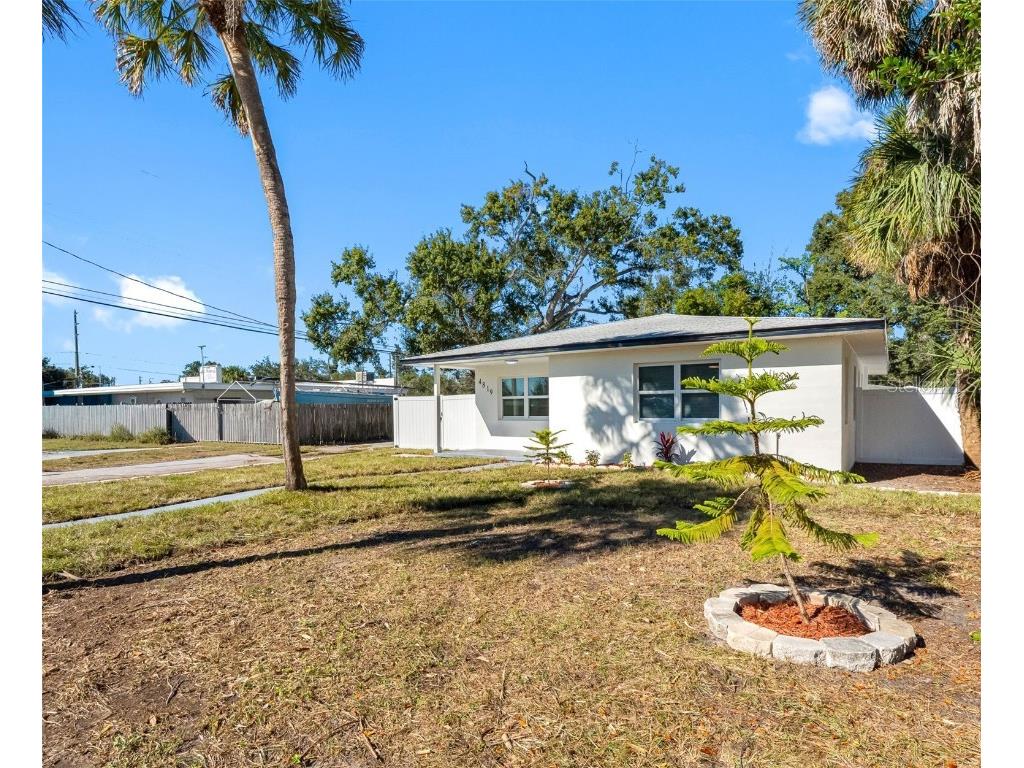 4819 21st Avenue S Saint Petersburg FL 33711 TB8450932 image68