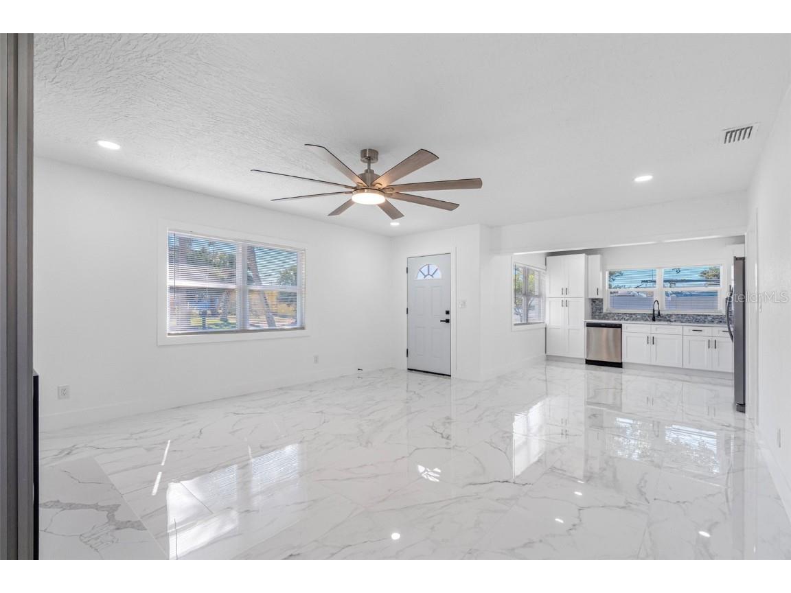 4819 21st Avenue S Saint Petersburg FL 33711 TB8450932 image8