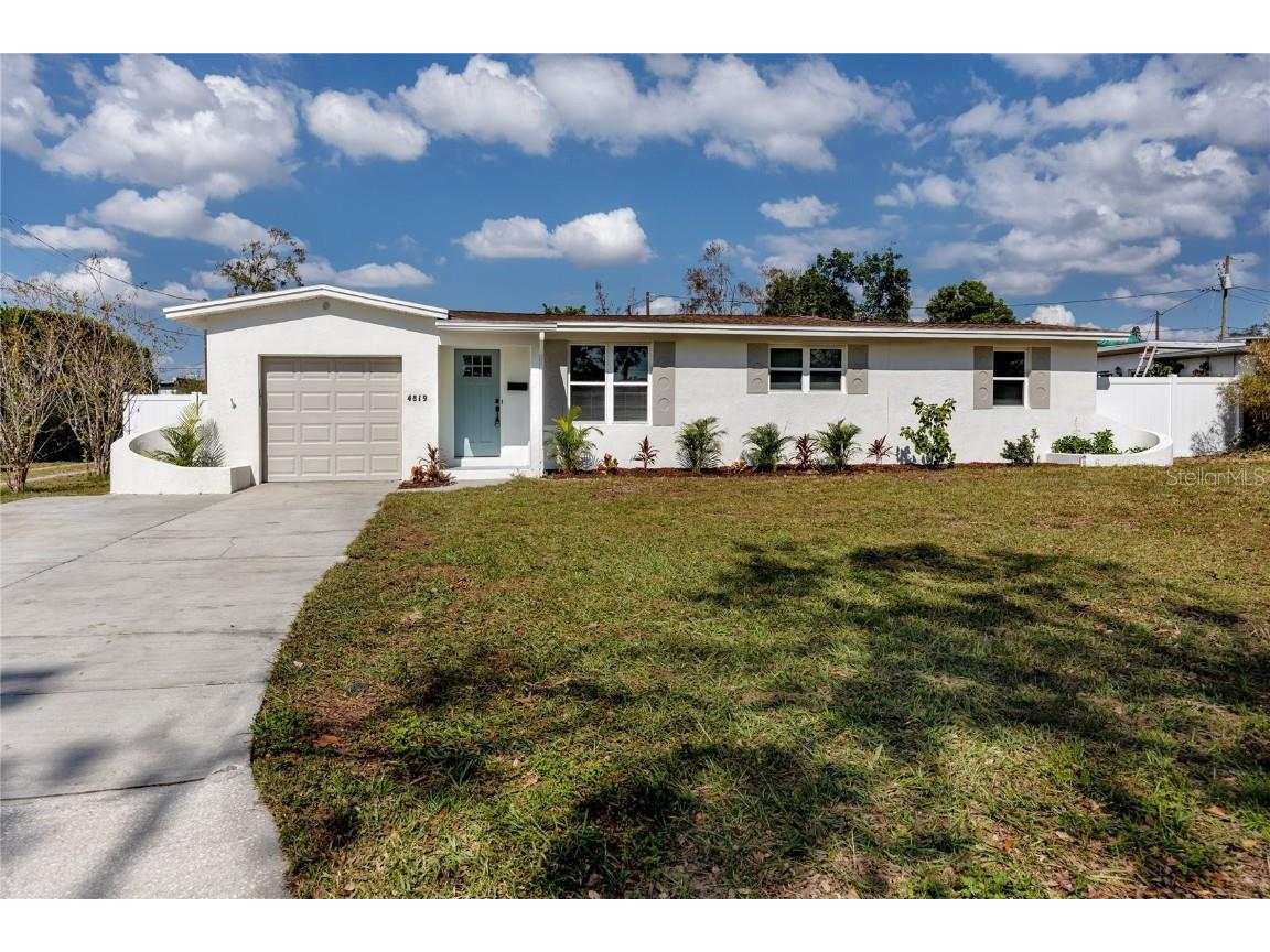 4819 29th Avenue N Saint Petersburg FL 33713 TB8316819 image1
