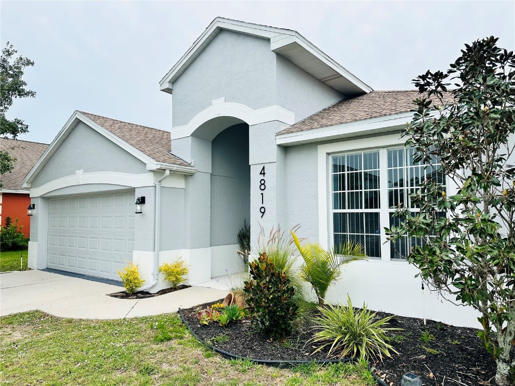 4819 58th Terrace E Bradenton FL 34203 A4564949 image1