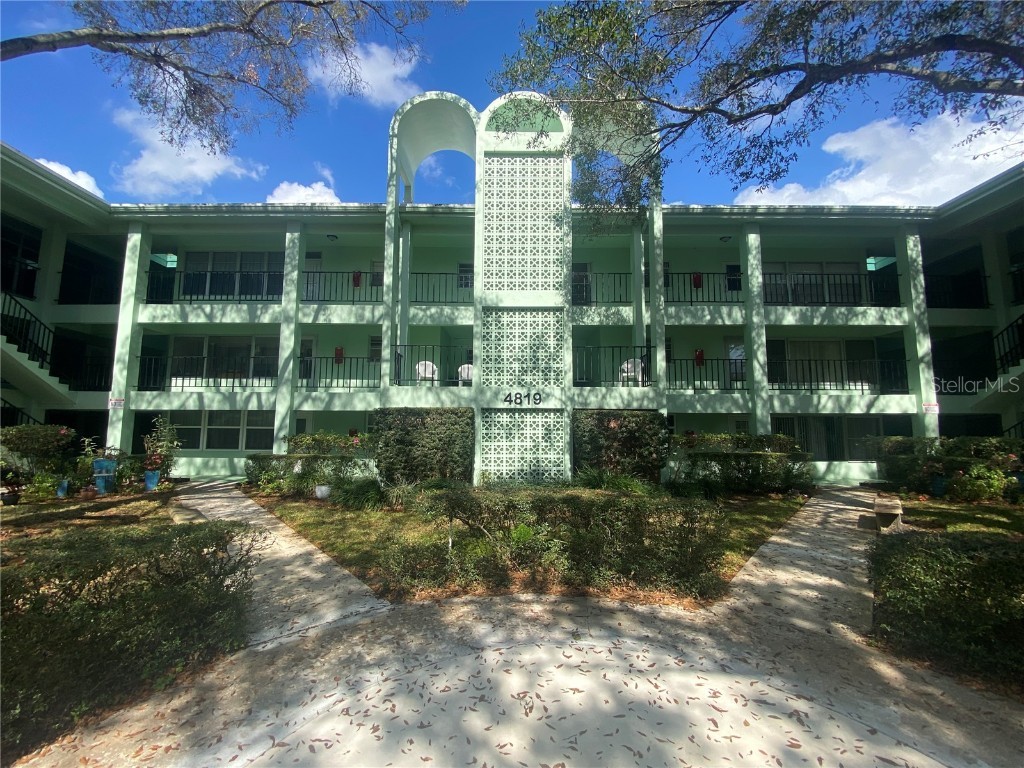 4819 8th Ave N Avenue N #308 Saint Petersburg FL 33713 U8255791 image1