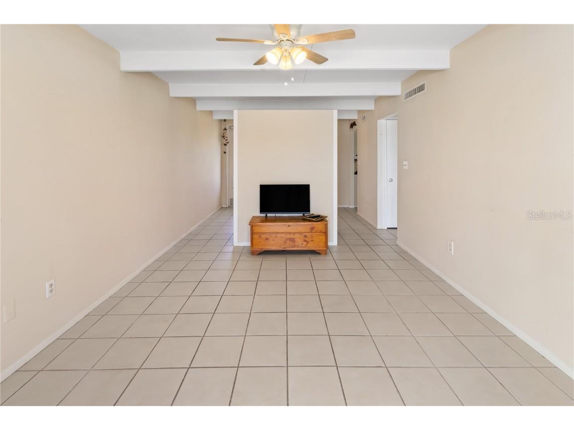 4819 Club Circle Lakeshore FL 33854 - WALK IN WATER K4903139 image12