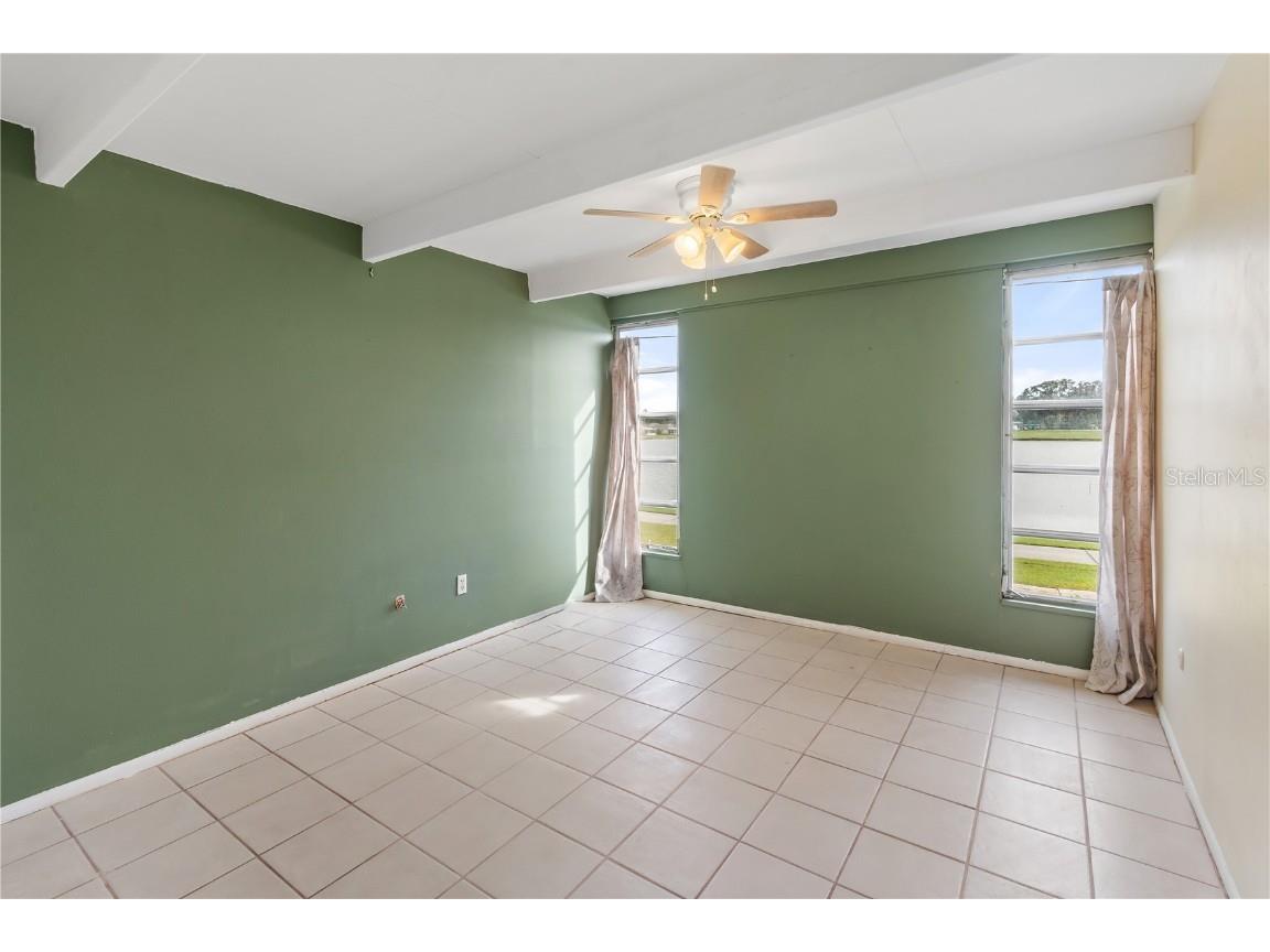 4819 Club Circle Lakeshore FL 33854 - WALK IN WATER K4903139 image15