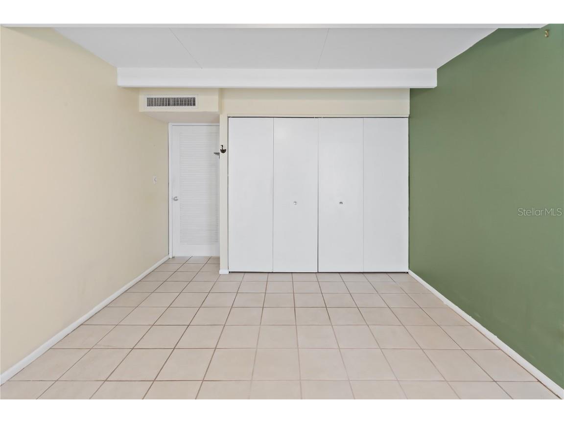 4819 Club Circle Lakeshore FL 33854 - WALK IN WATER K4903139 image17