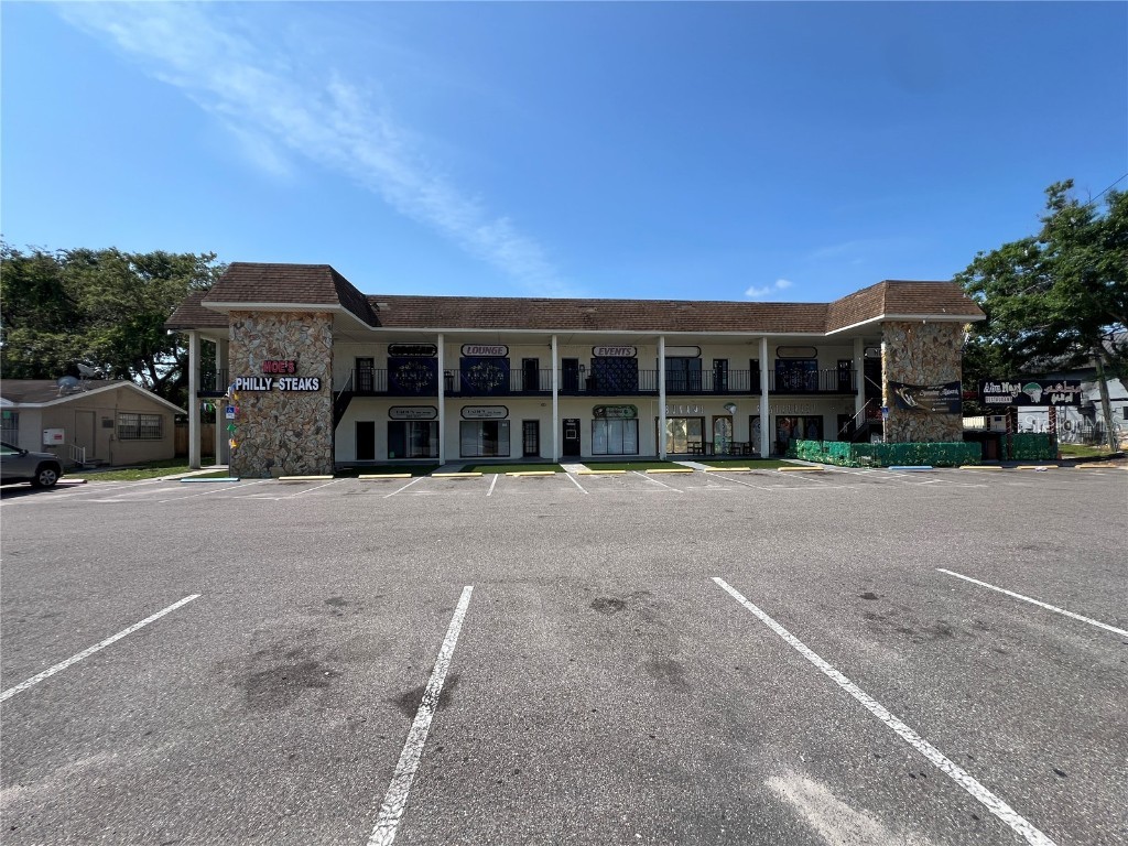 4819 E Busch Boulevard Tampa FL 33617 TB8387737 image4