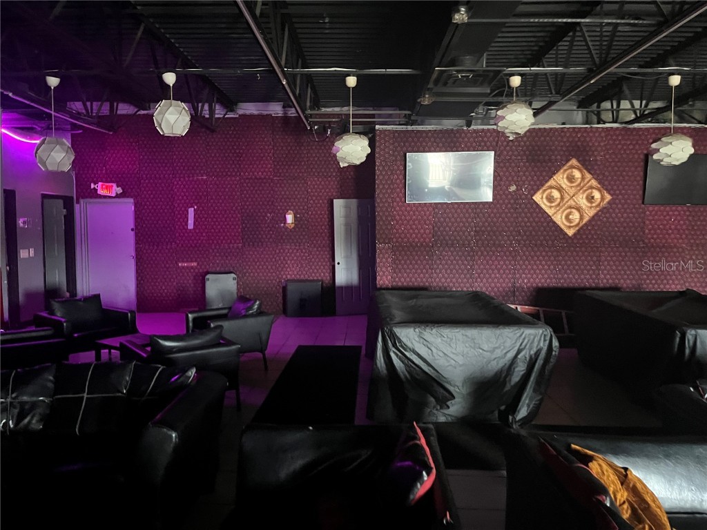 4819 E Busch Boulevard Tampa FL 33617 TB8387737 image42