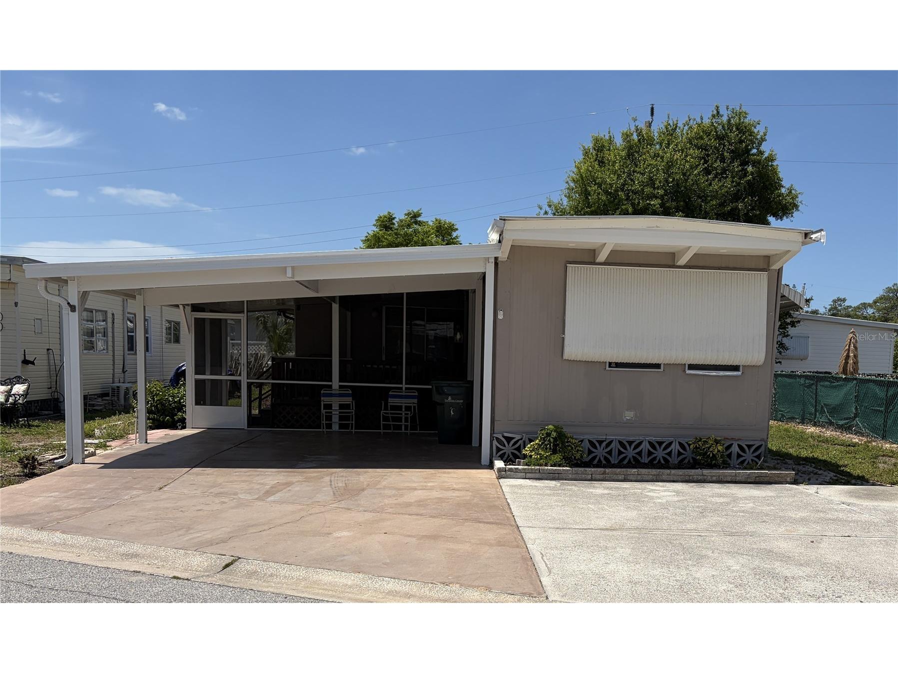 4819 Sea Island Avenue Sarasota FL 34234 A4689720 image1
