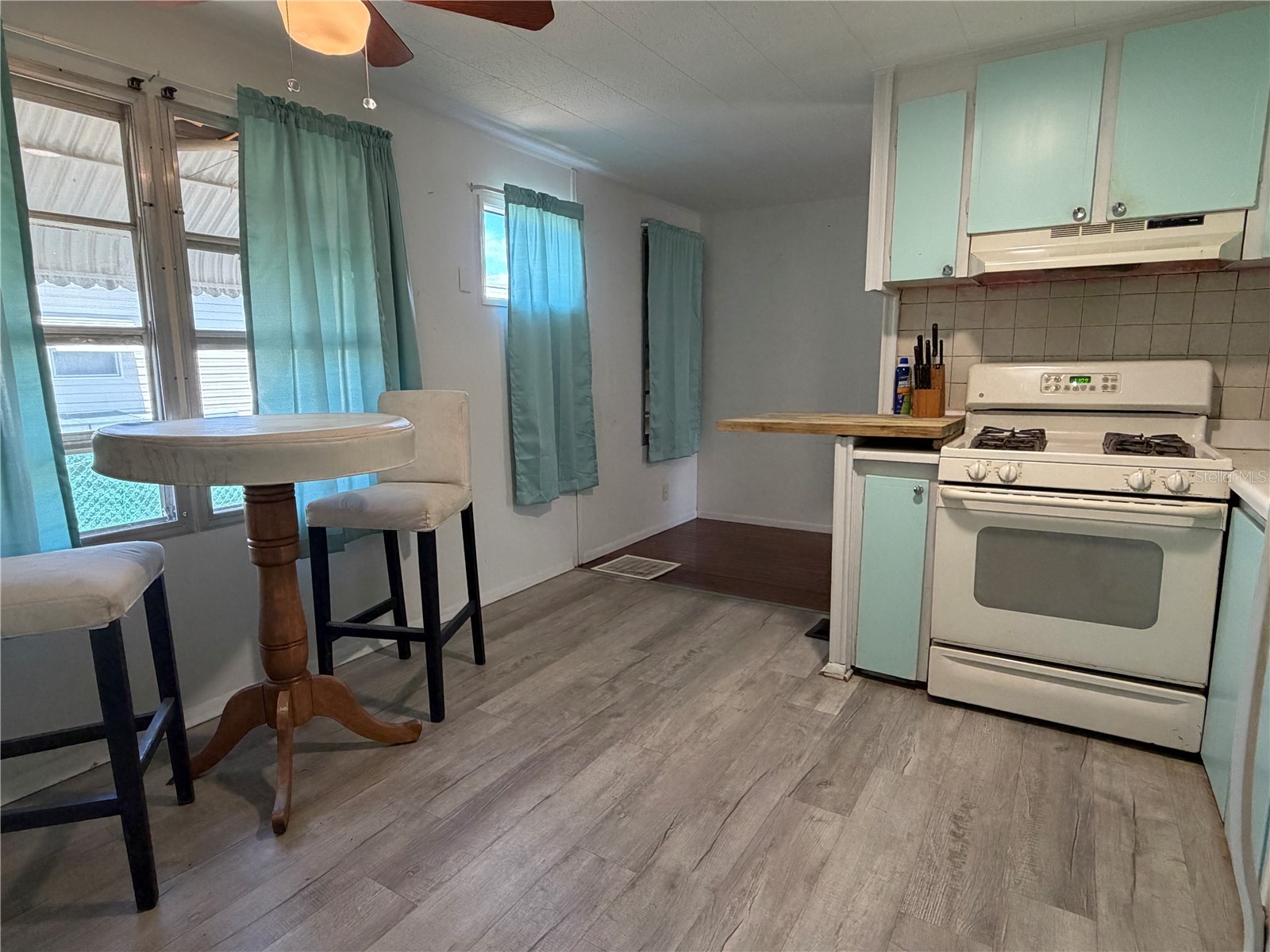 4819 Sea Island Avenue Sarasota FL 34234 A4689720 image14