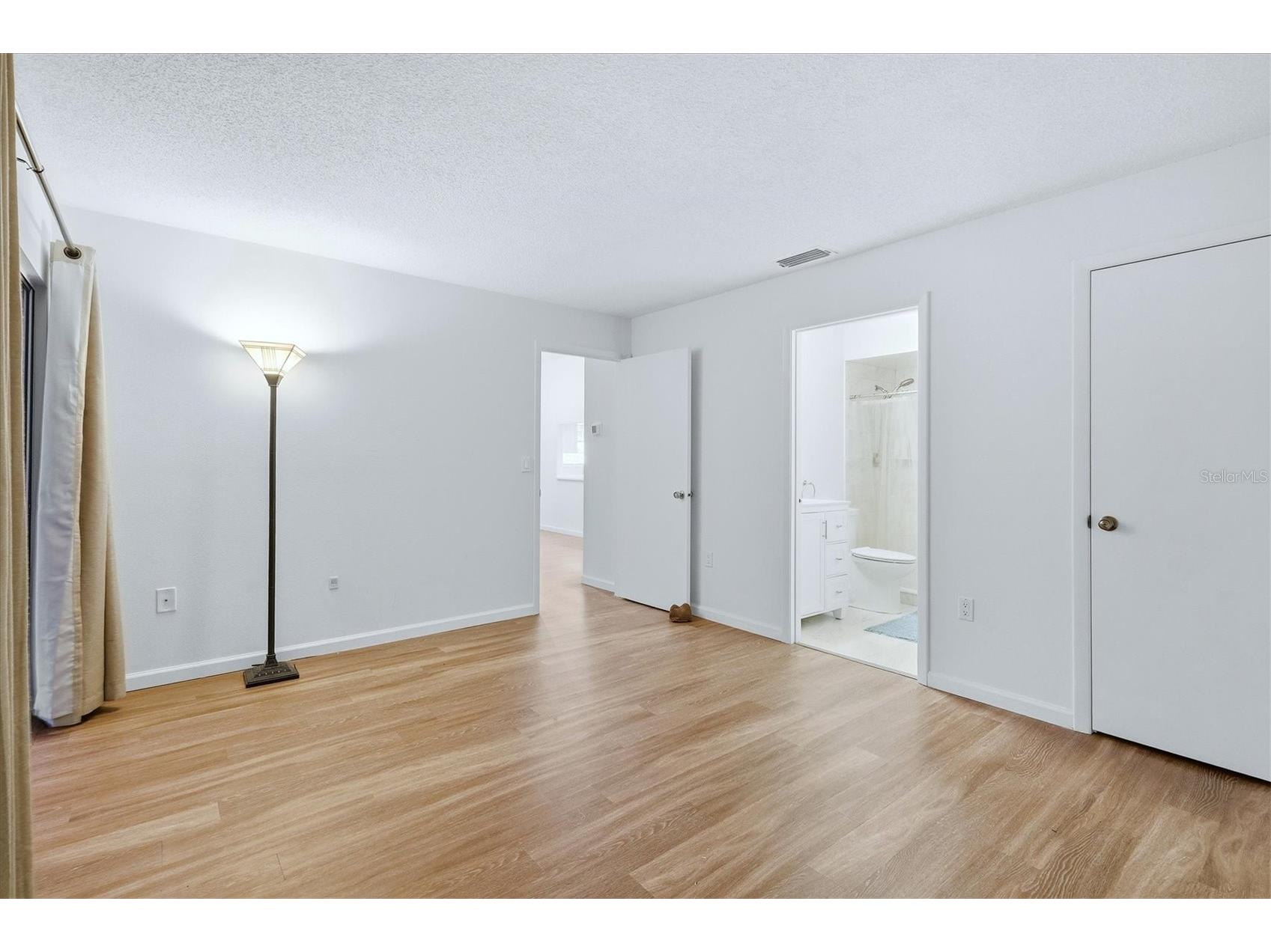 4819 Village Gardens Drive #110 Sarasota FL 34234 A4682380 image19