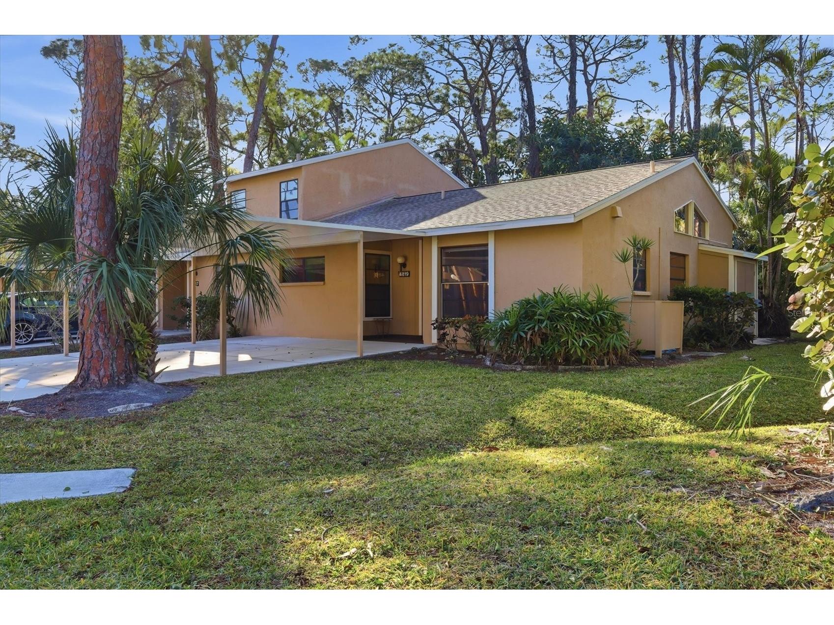 4819 Village Gardens Drive #110 Sarasota FL 34234 A4682380 image2