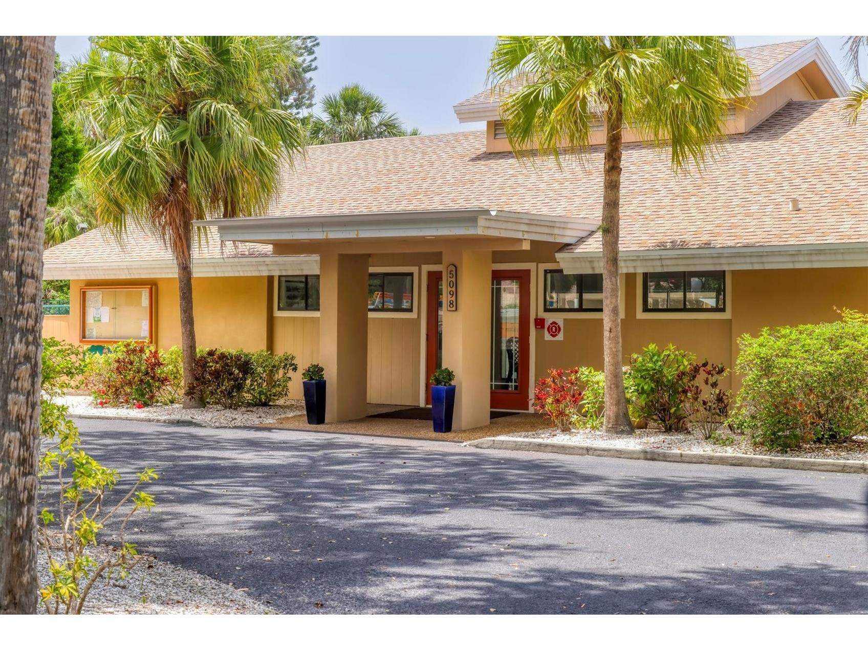 4819 Village Gardens Drive #110 Sarasota FL 34234 A4682380 image31