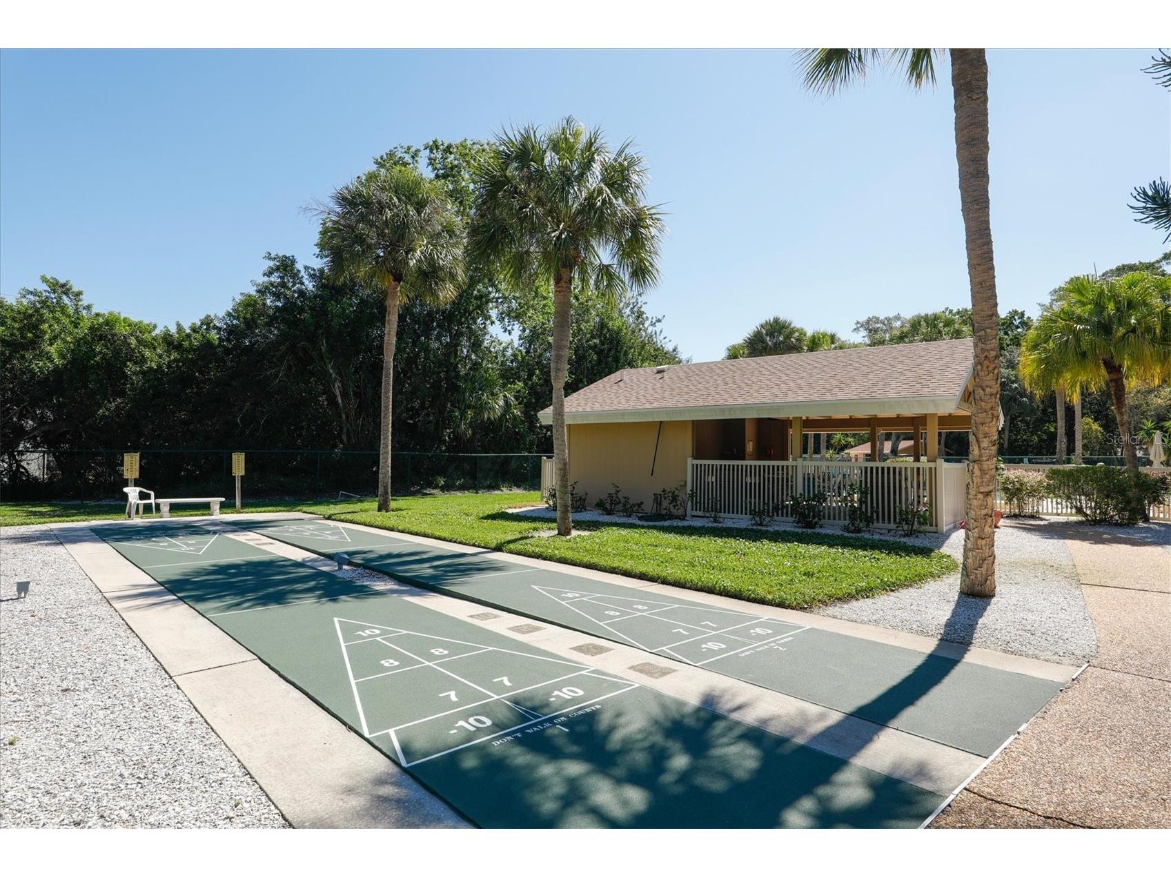 4819 Village Gardens Drive #110 Sarasota FL 34234 A4682380 image37