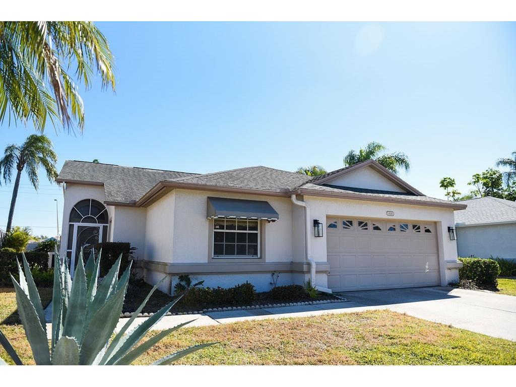 4819 W Raintree Bradenton FL 34203 A4680917 image1
