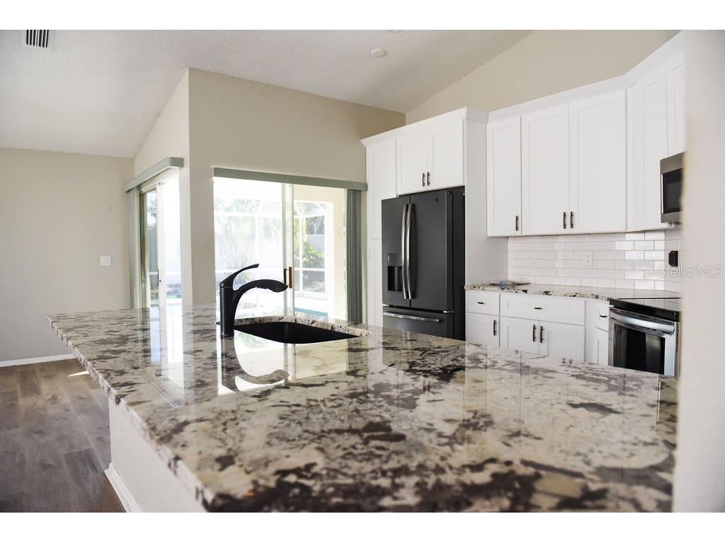 4819 W Raintree Bradenton FL 34203 A4680917 image9