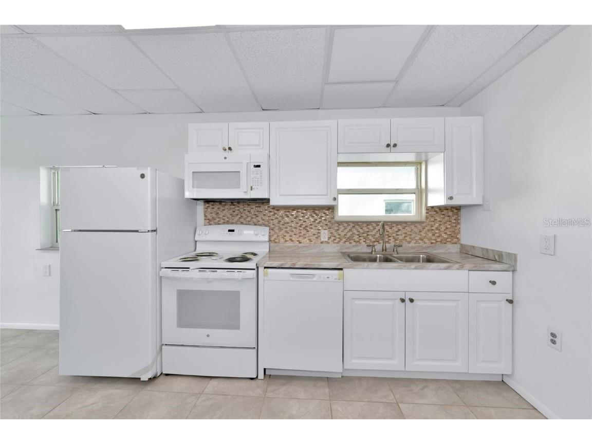 4819 Wecoma Avenue #B North Port FL 34287 A4669762 image4