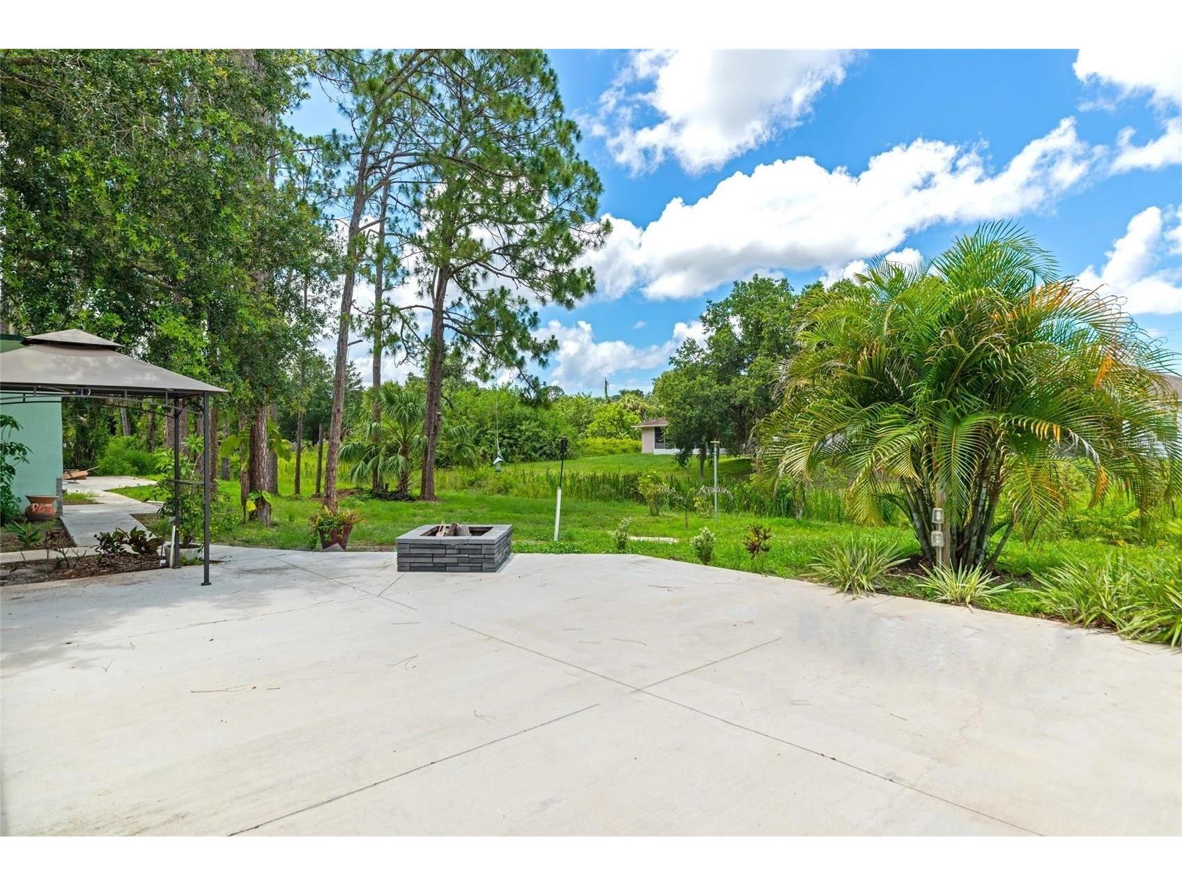 4819 Wecoma Avenue North Port FL 34287 A4698356 image16