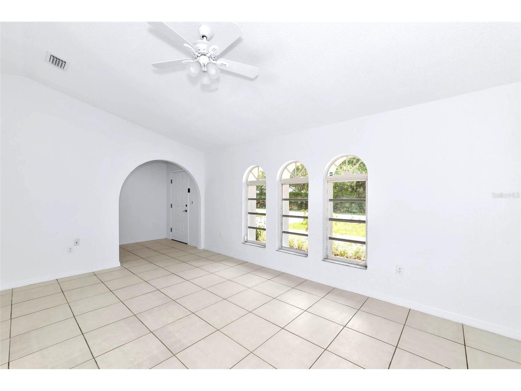 4819 Wecoma Avenue North Port FL 34287 A4698356 image2