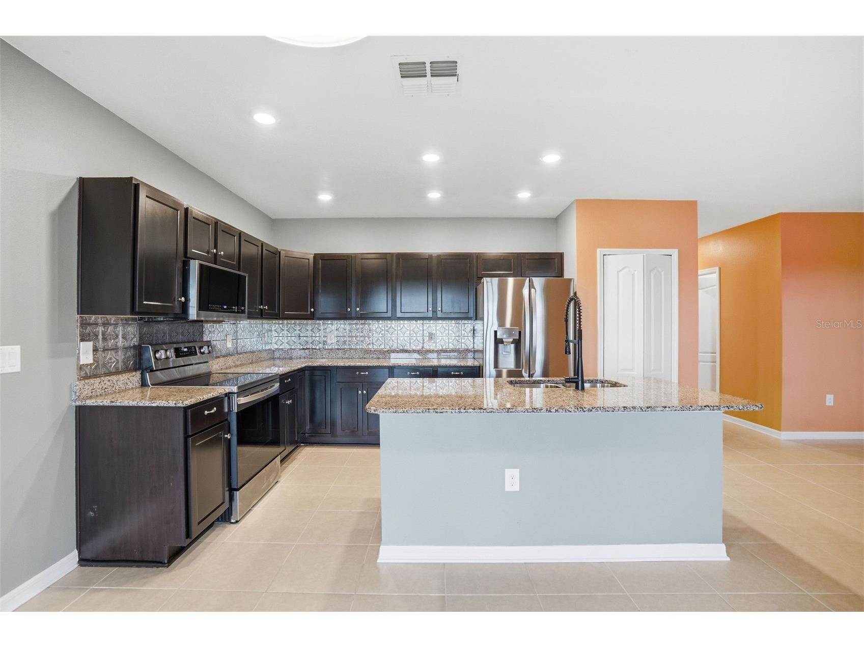 4819 Windy Hammock Way Palmetto FL 34221 TB8513808 image2