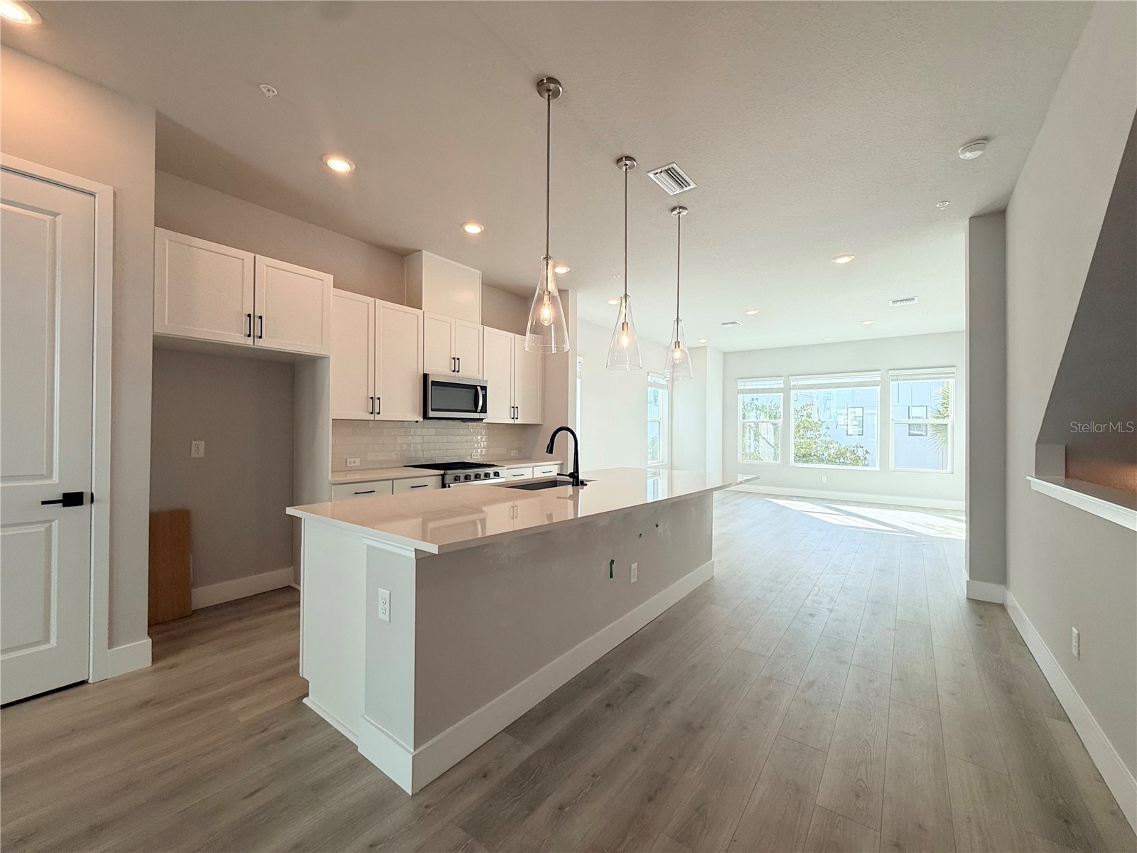 482 31st Way N Saint Petersburg FL 33713 TB8470231 image5