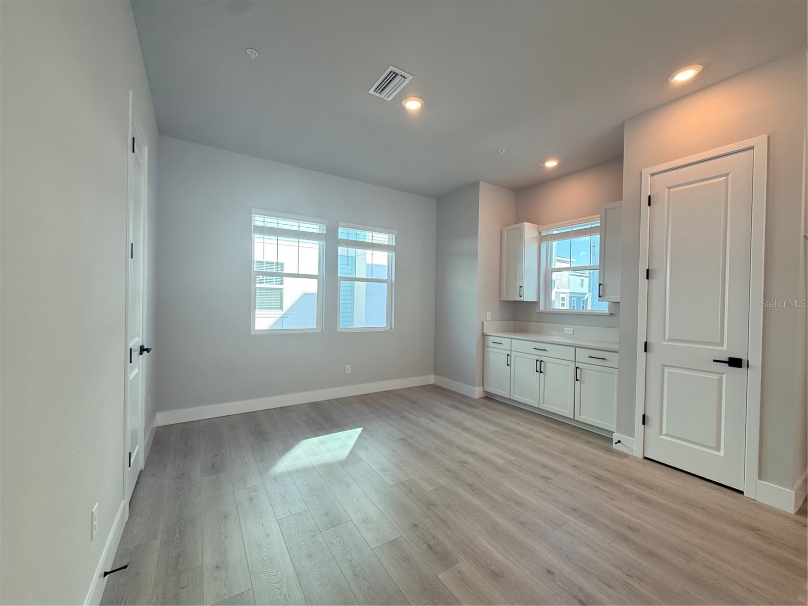 482 31st Way N Saint Petersburg FL 33713 TB8470231 image7