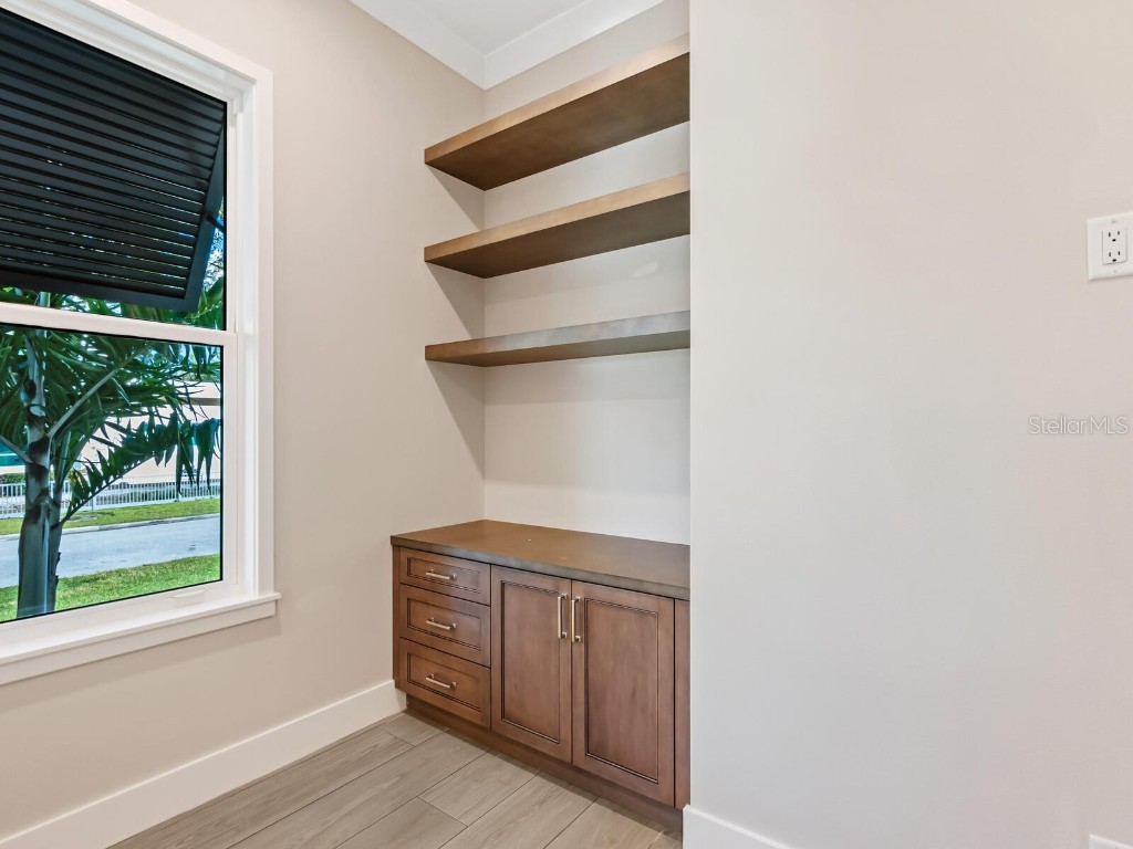 482 E Royal Flamingo Drive Sarasota FL 34236 A4664936 image31