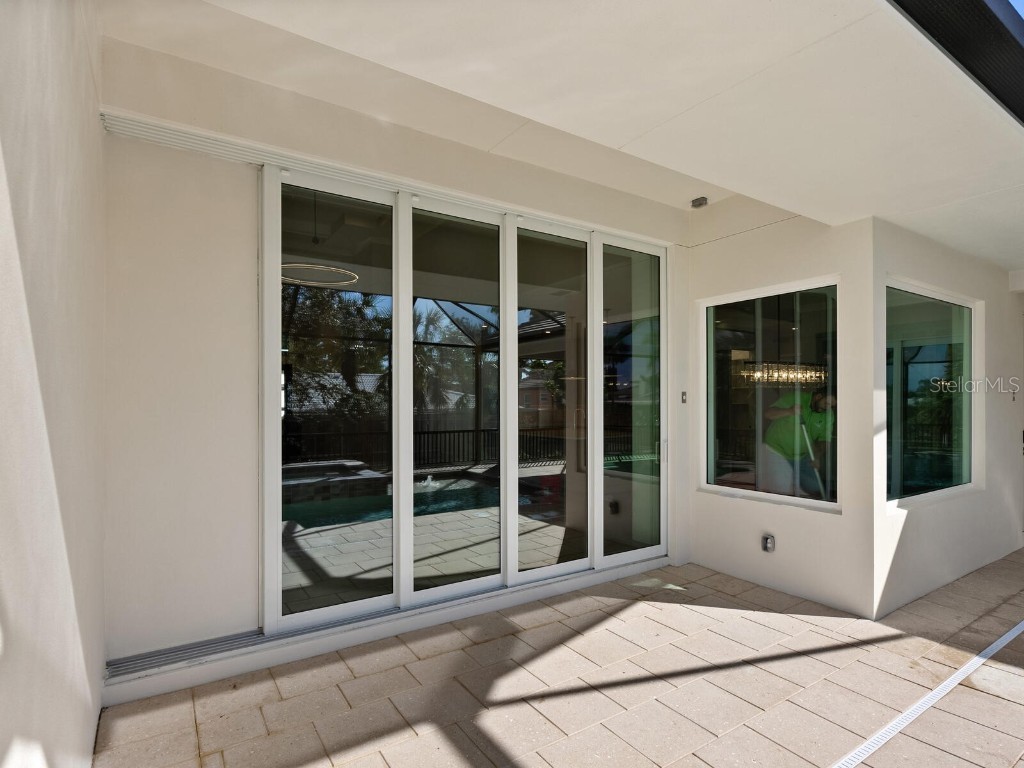 482 E Royal Flamingo Drive Sarasota FL 34236 A4664936 image34