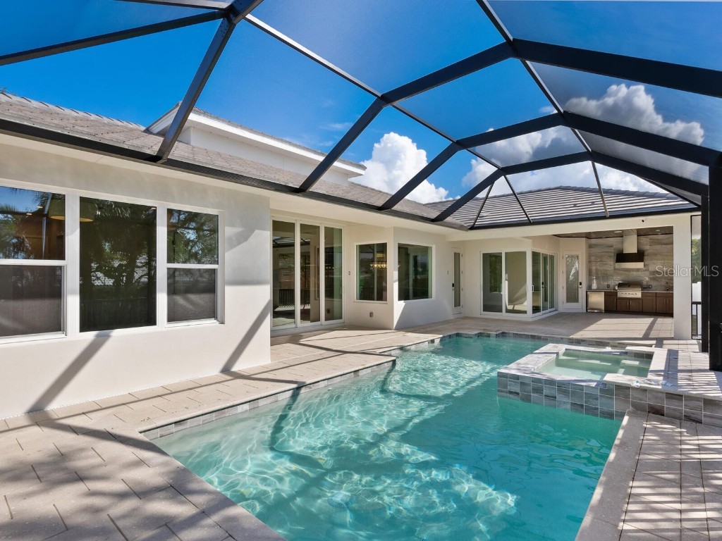 482 E Royal Flamingo Drive Sarasota FL 34236 A4664936 image38