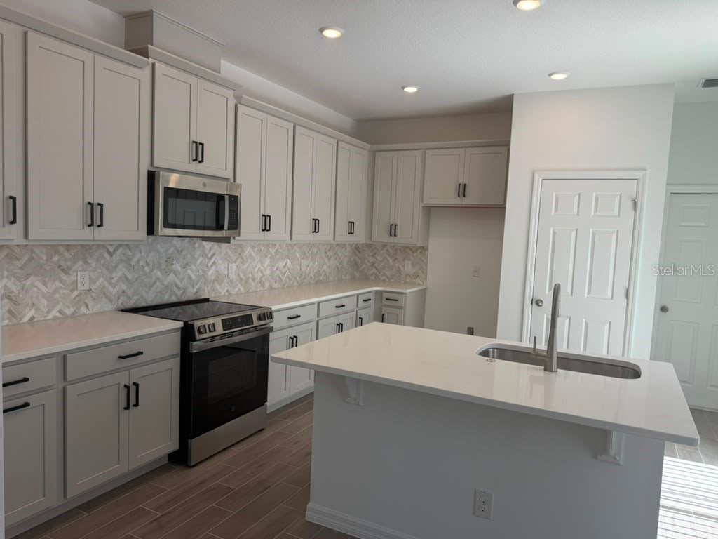 482 Winsome Alley Groveland FL 34736 O6421313 image4