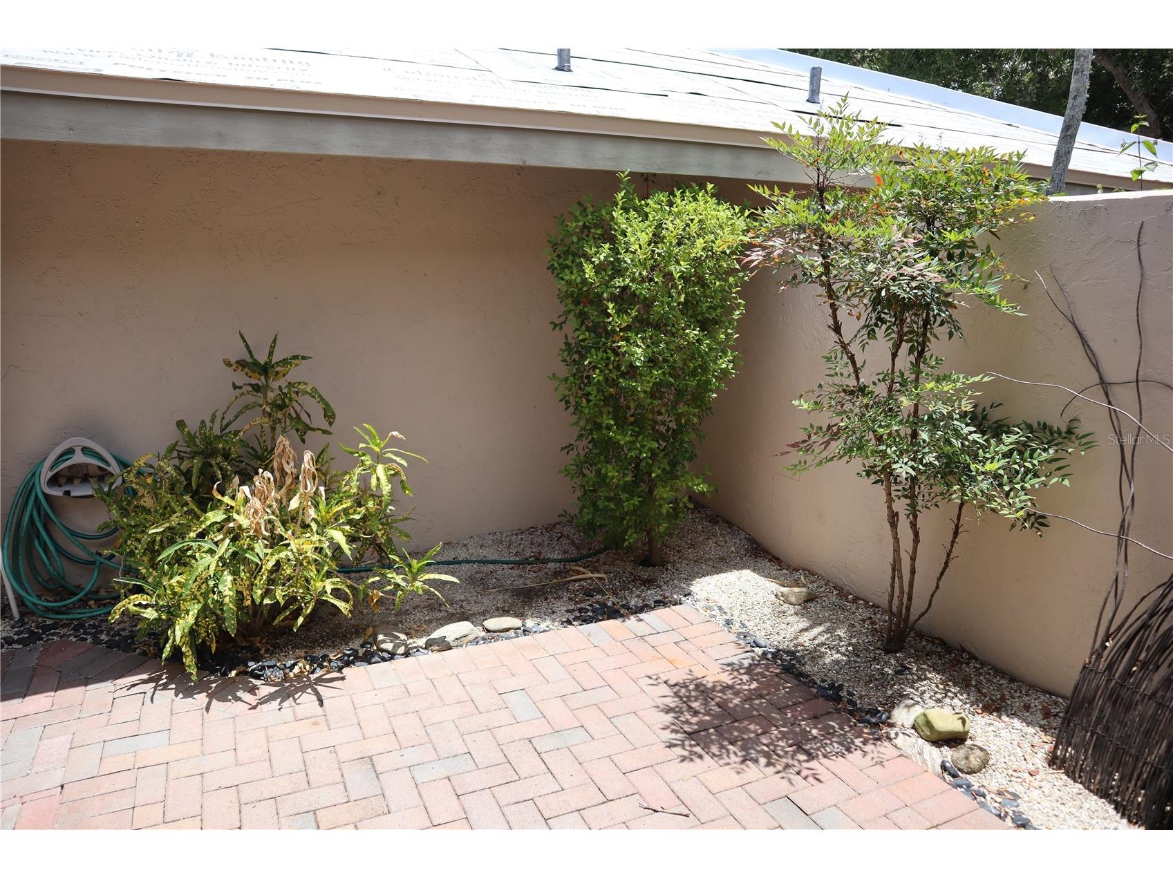 4820 Kestral Park Circle #18 Sarasota FL 34231 A4694438 image17