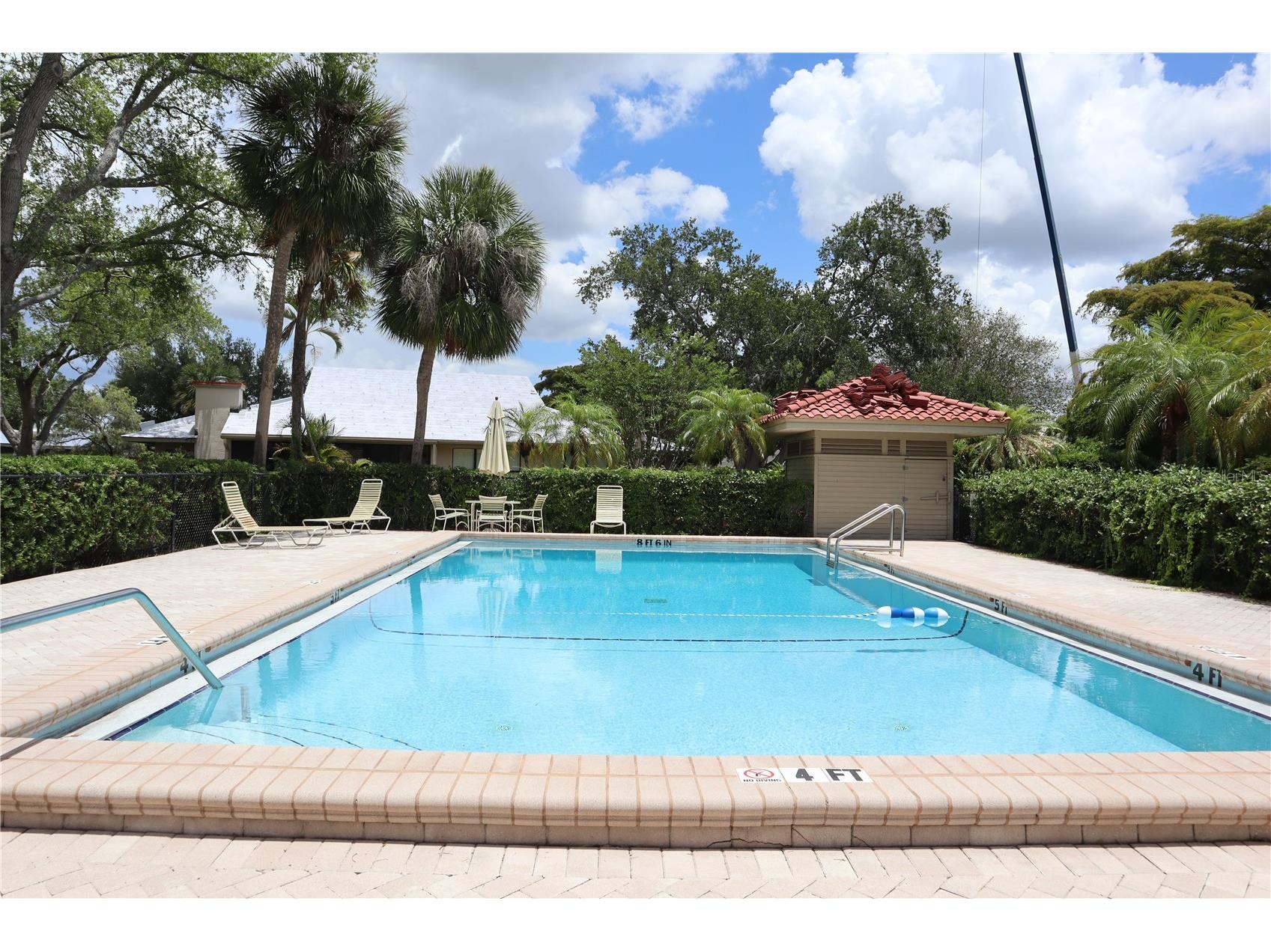 4820 Kestral Park Circle #18 Sarasota FL 34231 A4694438 image26