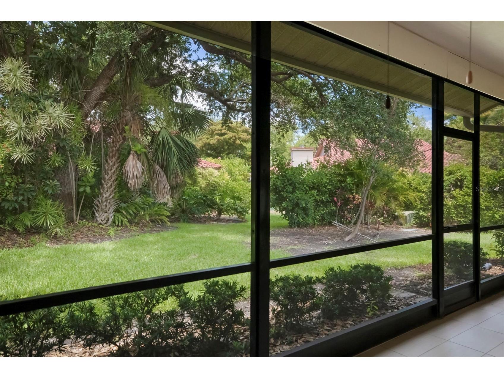 4820 Kestral Park Circle #18 Sarasota FL 34231 A4694438 image36