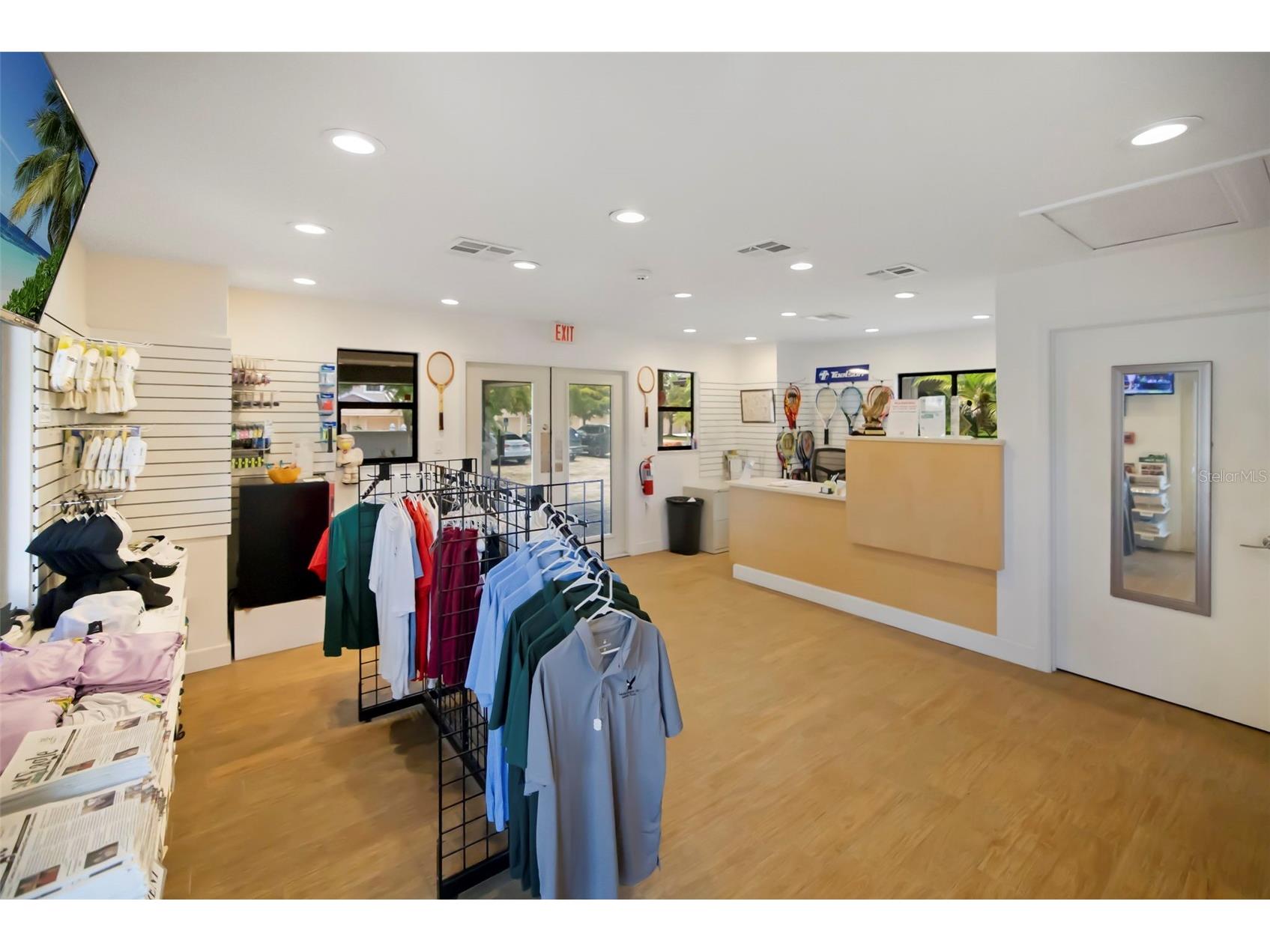 4820 Kestral Park Circle #18 Sarasota FL 34231 A4694438 image53