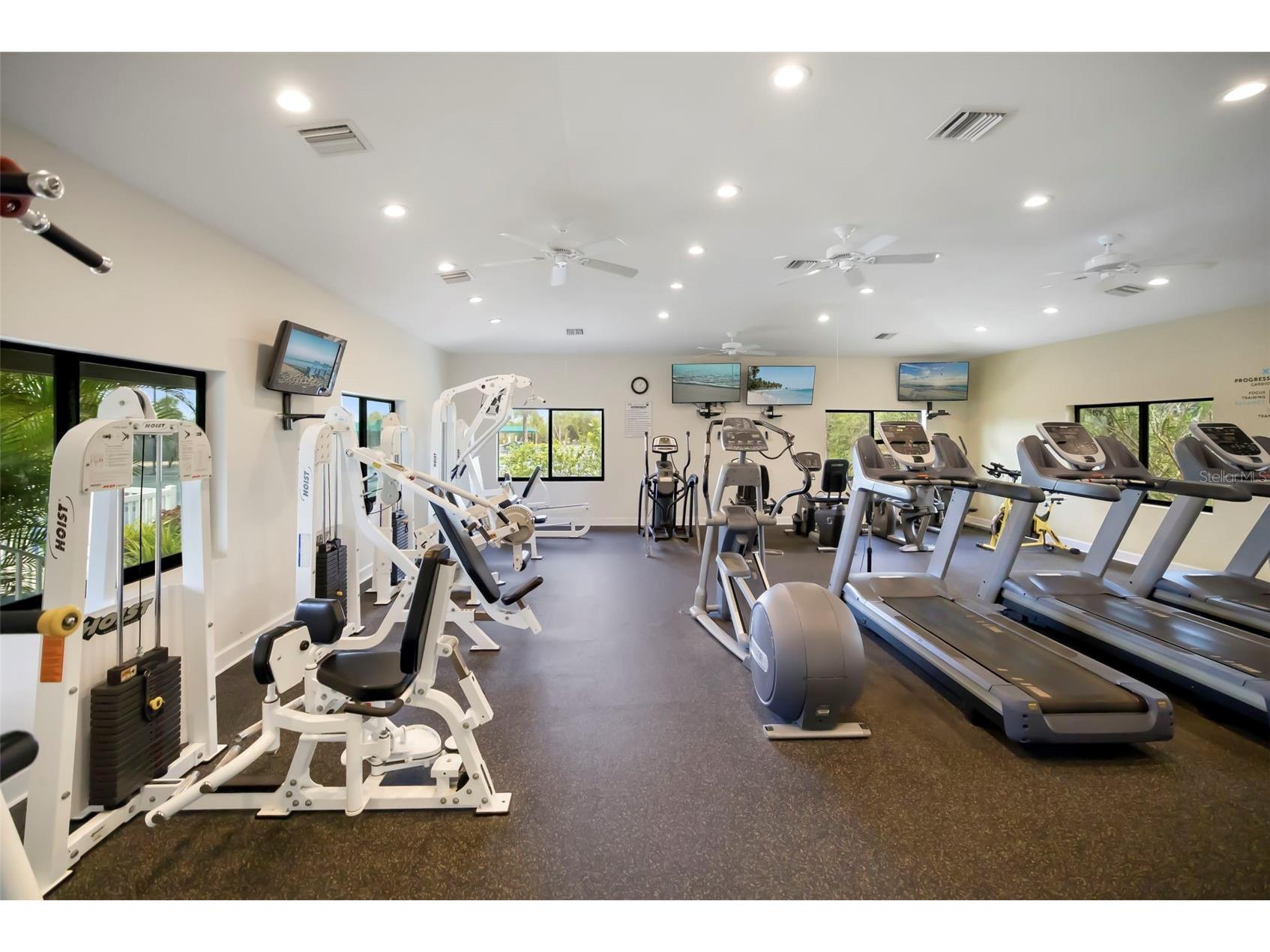 4820 Kestral Park Circle #18 Sarasota FL 34231 A4694438 image58
