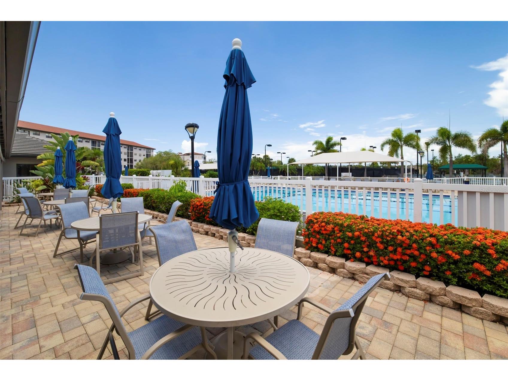 4820 Kestral Park Circle #18 Sarasota FL 34231 A4694438 image63