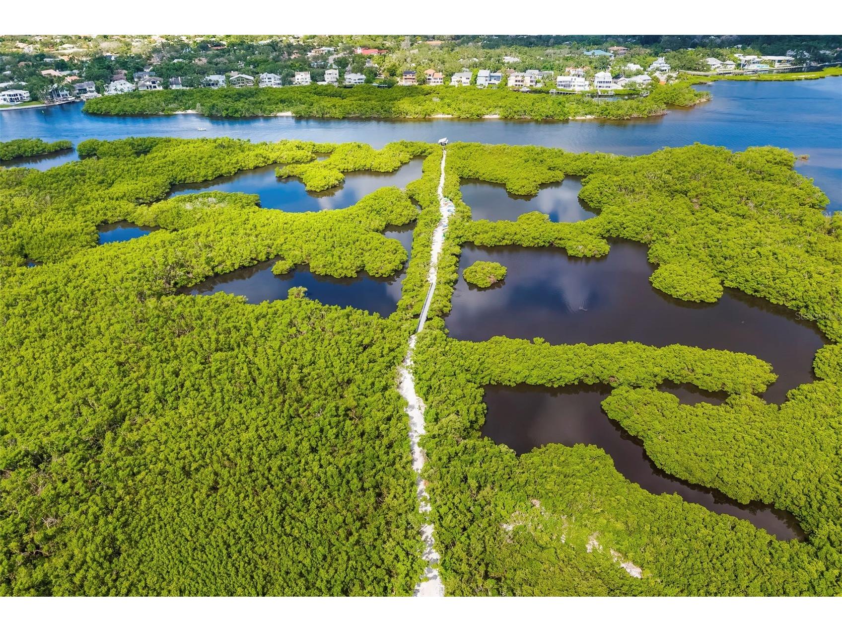 4820 Kestral Park Circle #18 Sarasota FL 34231 A4694438 image66